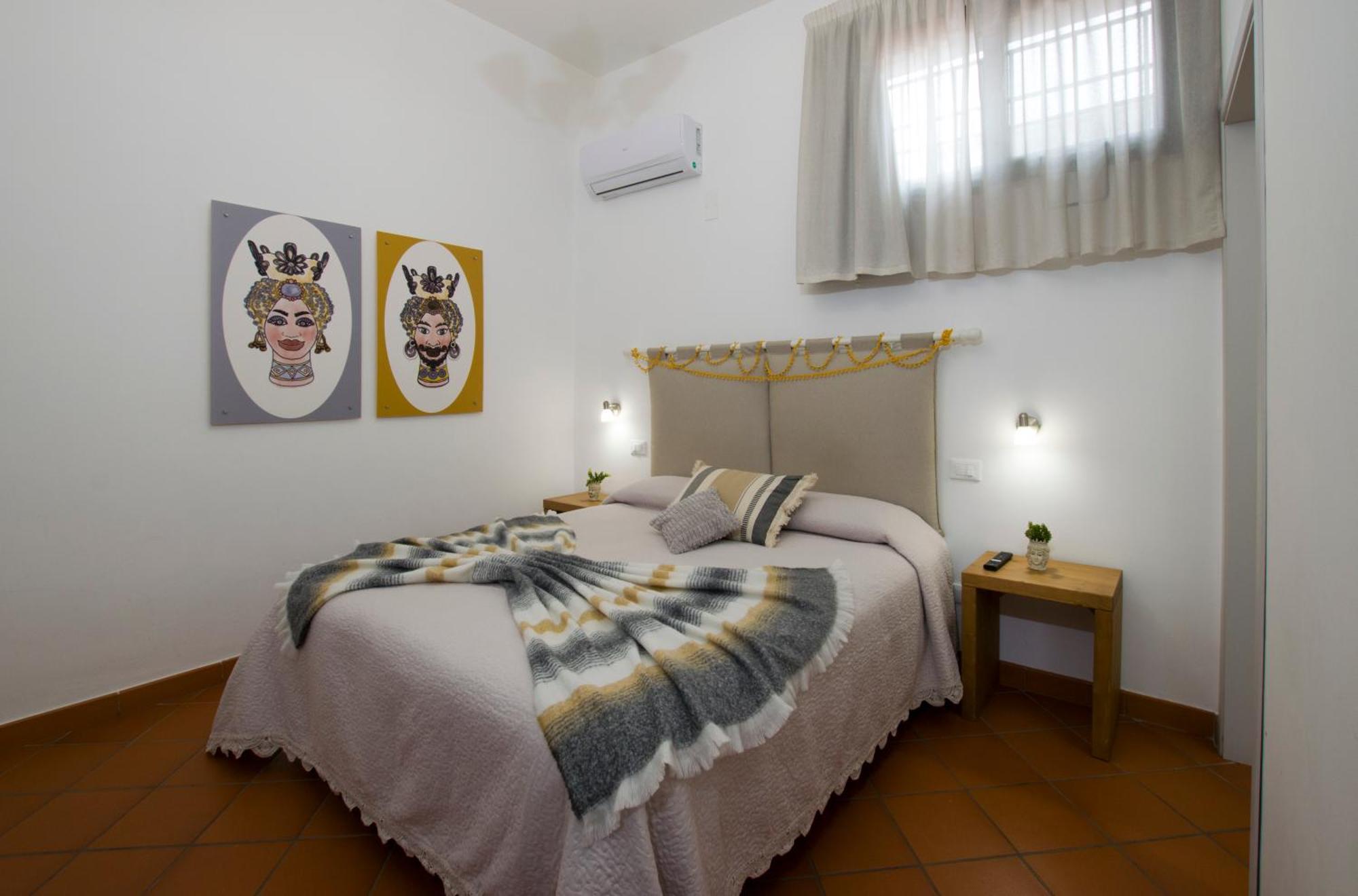 Capo Rama Suites & Rooms Terrasini Esterno foto